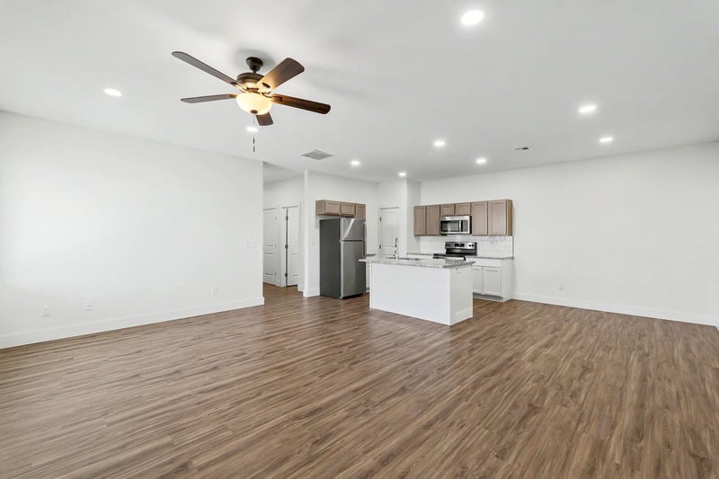 5752 Bristol , Wichita, KS 67220