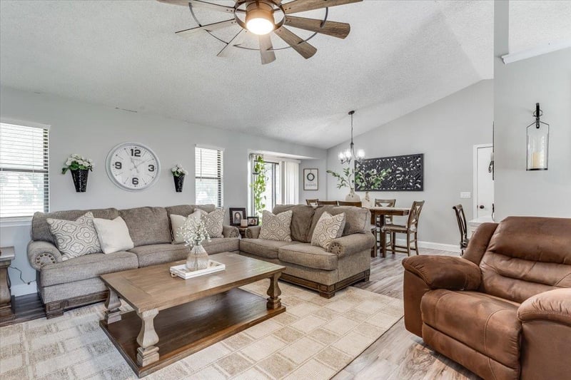 405 Morris , Rose Hill, KS 67133