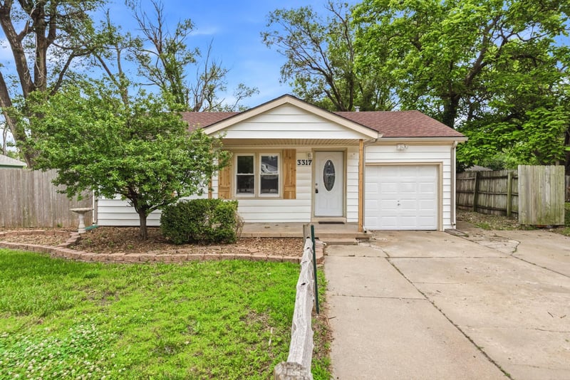 3317 W 9th St N, Wichita, KS 67203