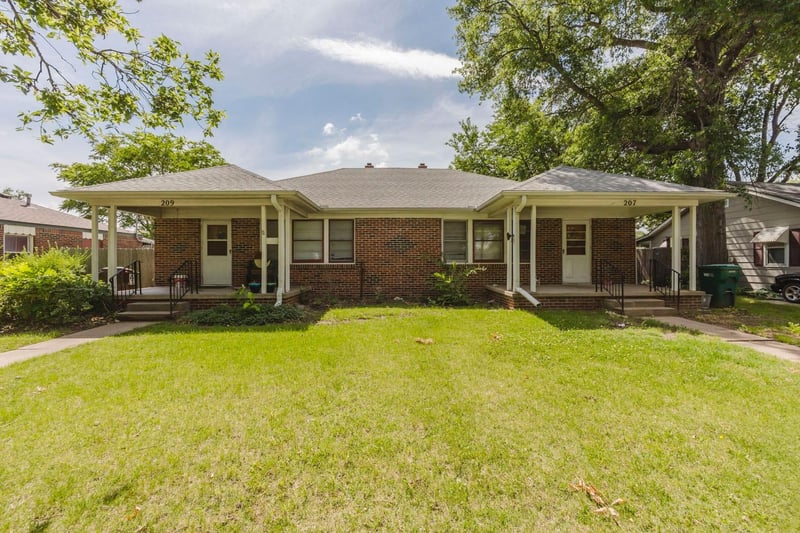 207 - 209 S Custer, Wichita, KS 67213