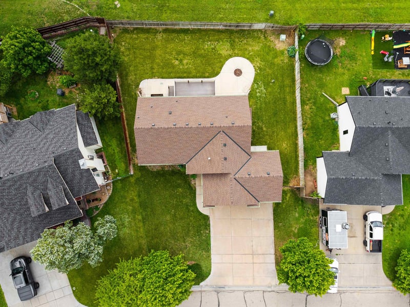 122 N Mount Carmel, Wichita, KS 67203