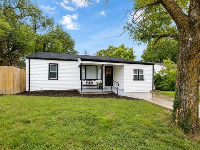 2427 E 25th St N, Wichita, KS 67219