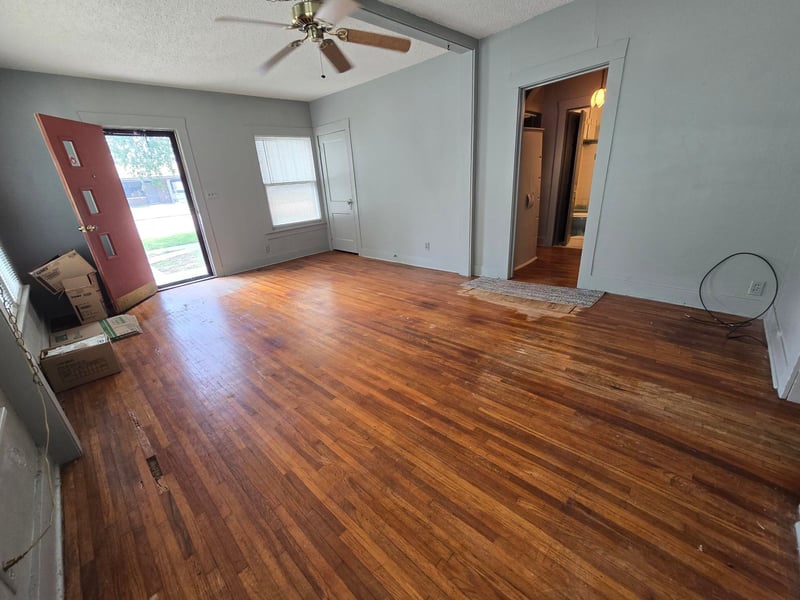 816 3rd , Winfield, KS 67156