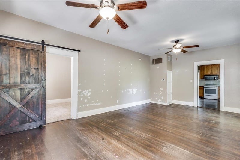 513 1st Ave, Mulvane, KS 67110