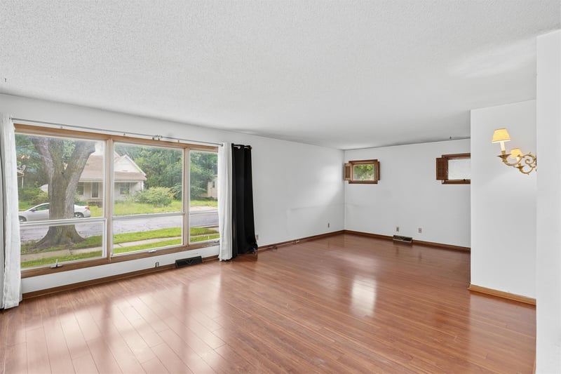 324 Green , Wichita, KS 67211