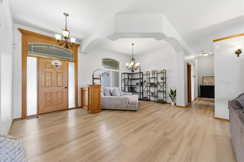 2216 Newberry St, Derby, KS 67037