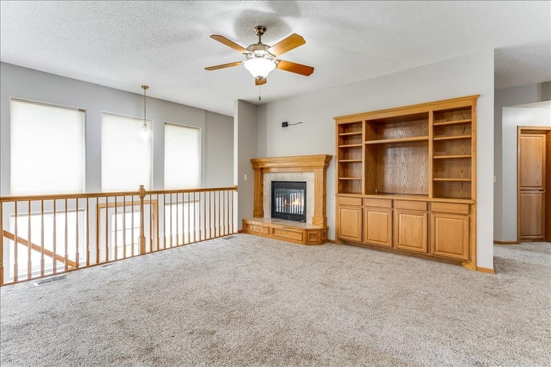 2206 Myrtlewood , Derby, KS 67037