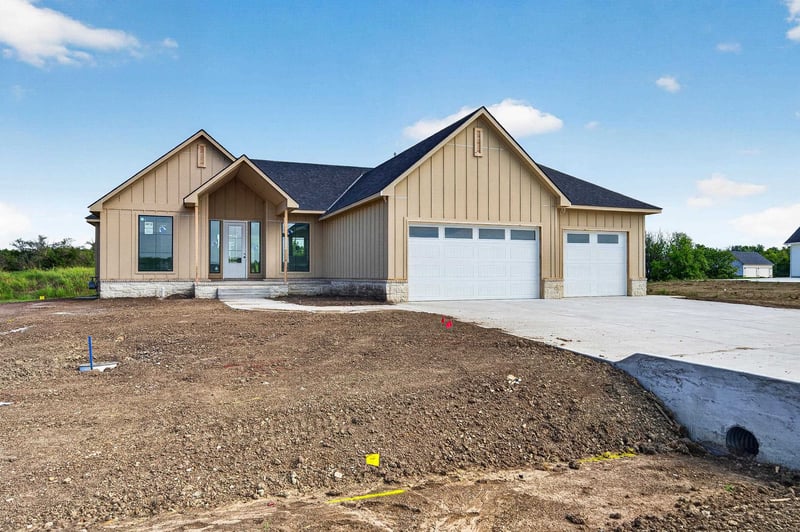 2812 E Kay St, Derby, KS 67037