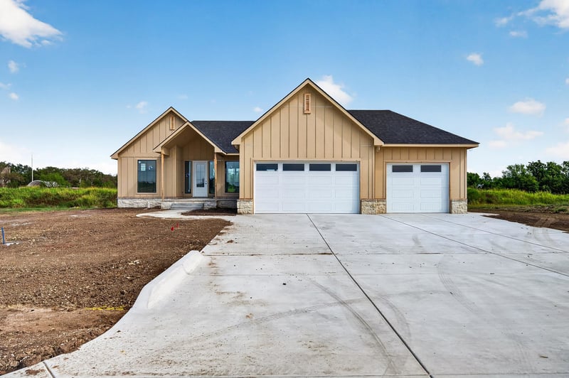 2812 E Kay St, Derby, KS 67037