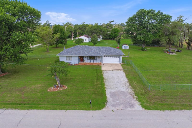 7119 S Ida Ave, Haysville, KS 67060