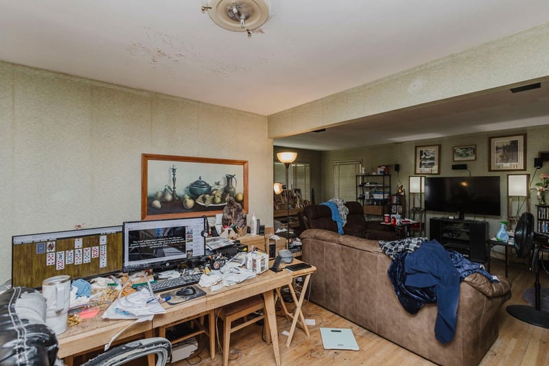 2705 E Menlo, Wichita, KS 67211