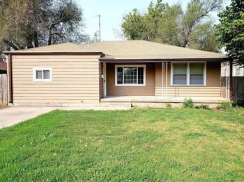 1027 N Wabash Ave, Wichita, KS 67214
