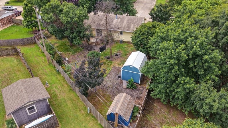 9 Deveron , Winfield, KS 67156