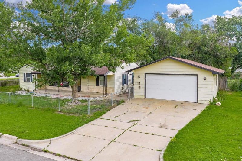 1816 W 29th, Wichita, KS 67217