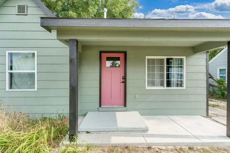 1917 E 24th St N, Wichita, KS 67219