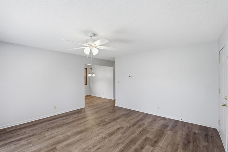 6039 N East Park Vw, Park City, KS 67219