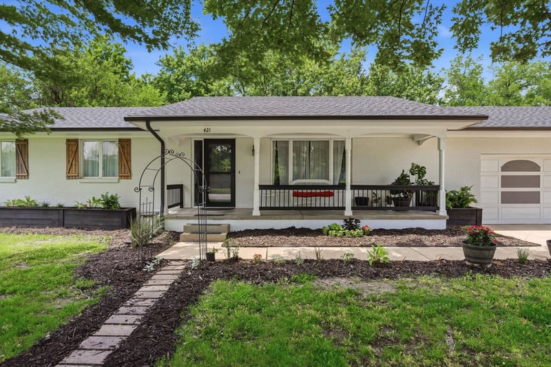 421 N Rose Hill Rd, Rose Hill, KS 67133
