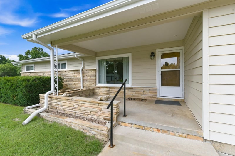 6101 S Ellis, Wichita, KS 67216