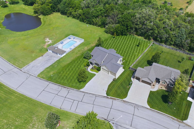 404 E Pretty Flowers St, Garden Plain, KS 67050