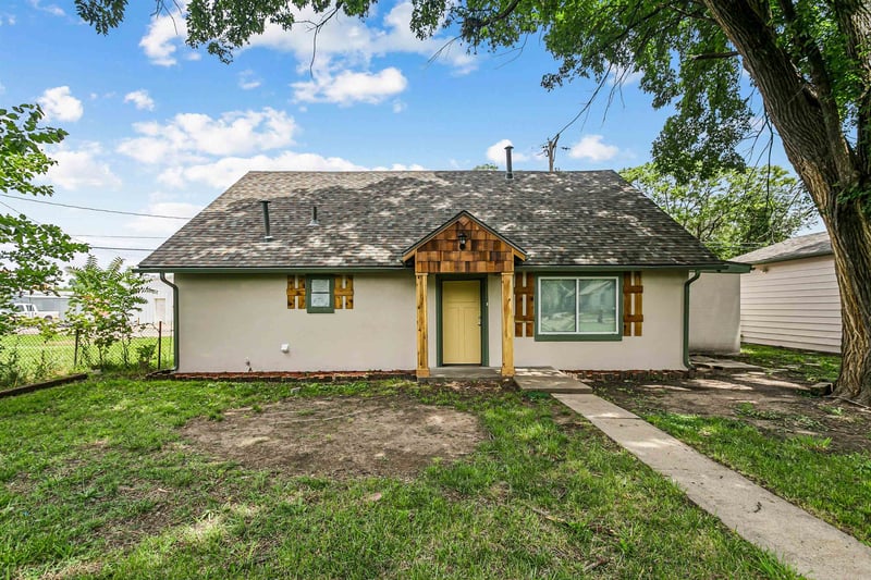 1836 Laura Ave, Wichita, KS 67211