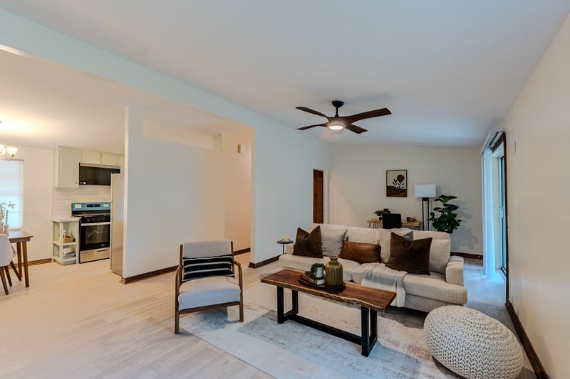 1516 Ann , Winfield, KS 67156