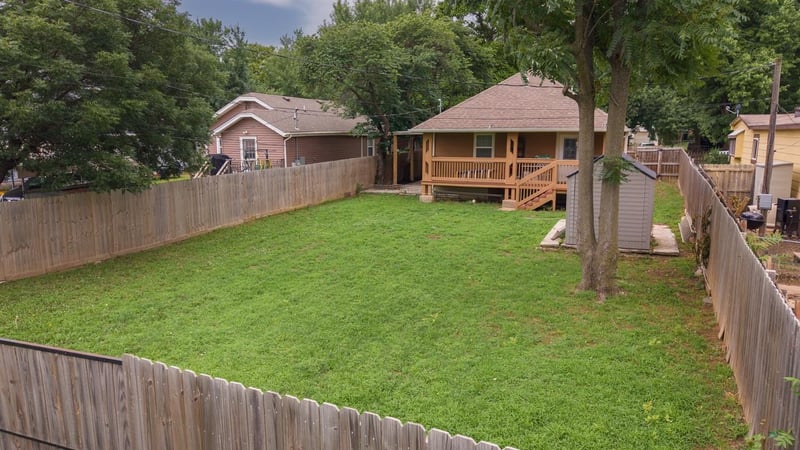 1322 15th , Arkansas City, KS 67005