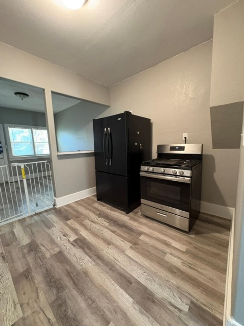 514 Cave Springs Ave, El Dorado, KS 67042