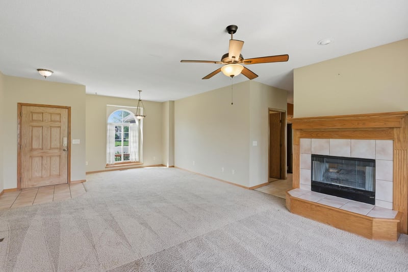1835 S Covington Ct, Wichita, KS 67209