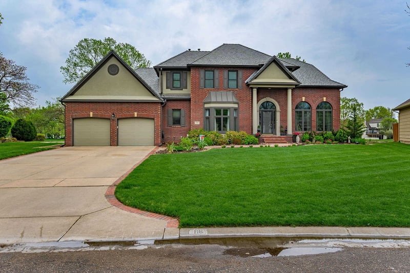 116 Rainbow Lake Rd, Wichita, KS 67235