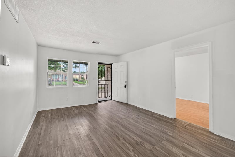 2134 N Minnesota, Wichita, KS 67214