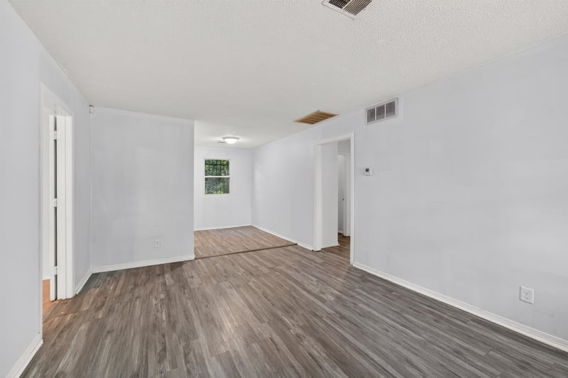 2134 N Minnesota, Wichita, KS 67214