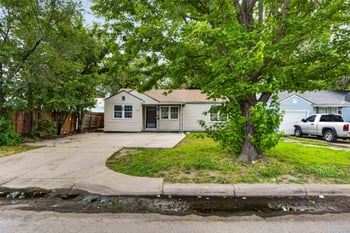 2134 N Minnesota, Wichita, KS 67214