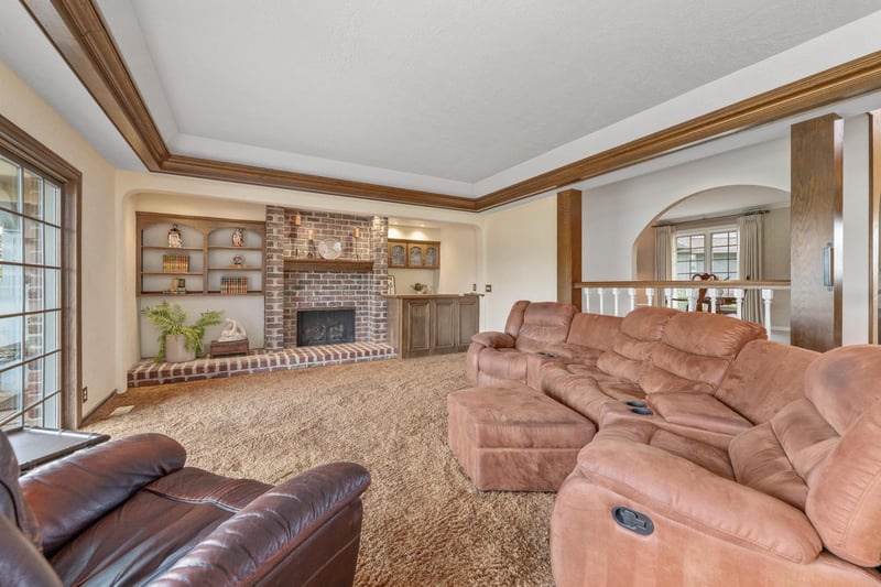 13121 Killenwood Dr, Wichita, KS 67230