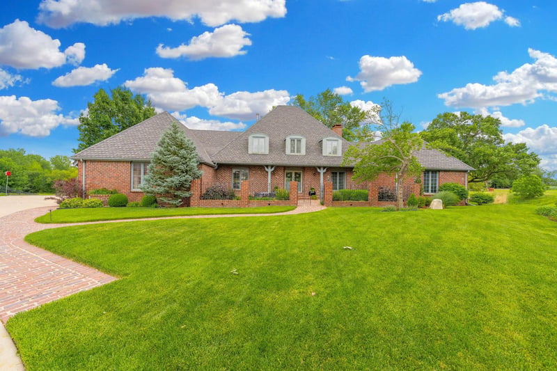 13121 Killenwood Dr, Wichita, KS 67230