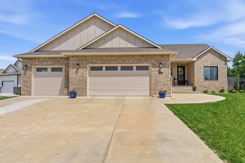 14722 W Moscelyn Ct, Wichita, KS 67235