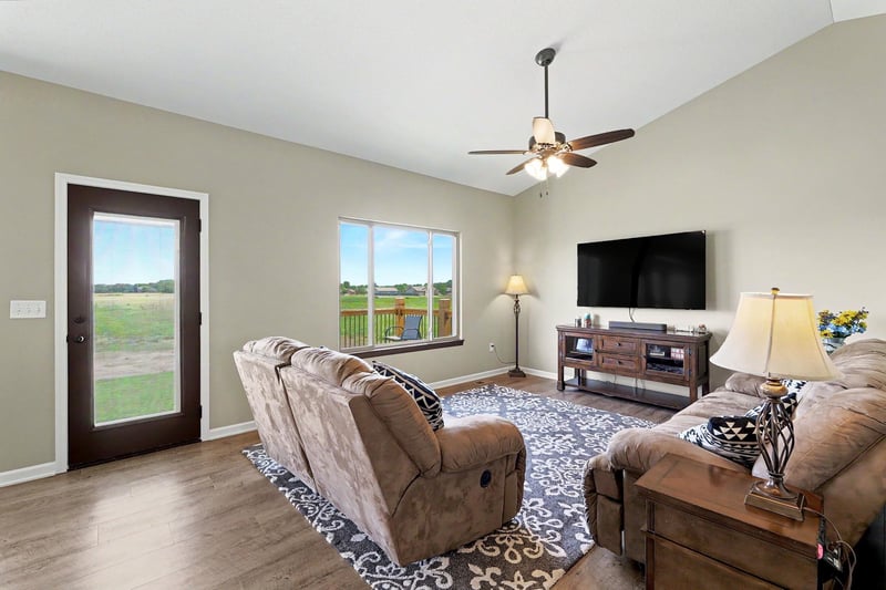 2594 Spring Meadows Ct, Derby, KS 67037