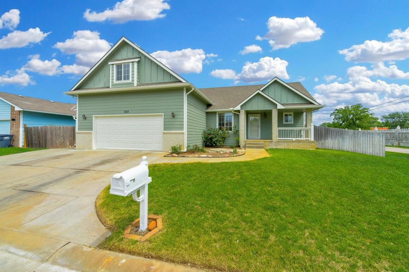 502 W 56th, Wichita, KS 67217