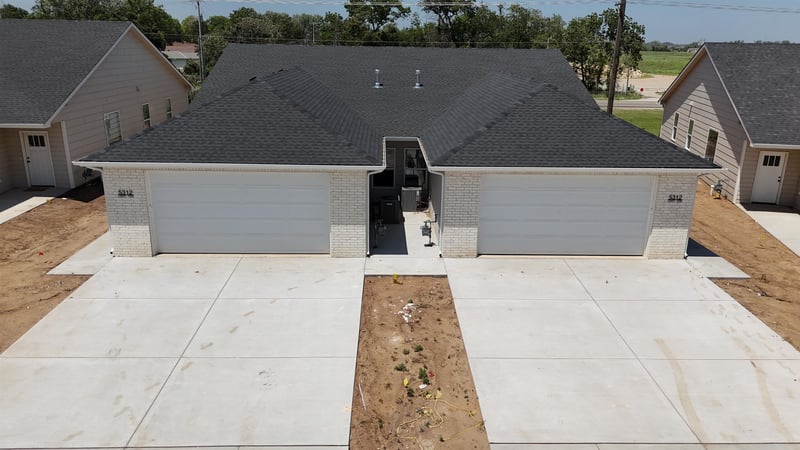 5312 Rolly St, Wichita, KS 67215