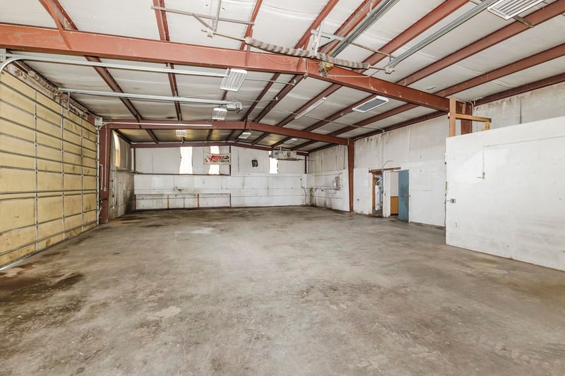 3315 Central , Winfield, KS 67156
