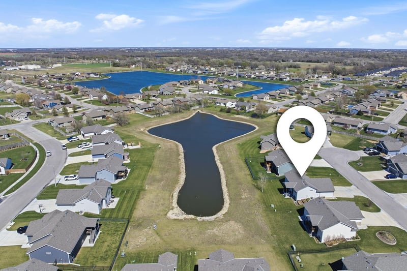 1709 N Thoroughbred Cir, Wichita, KS 67235