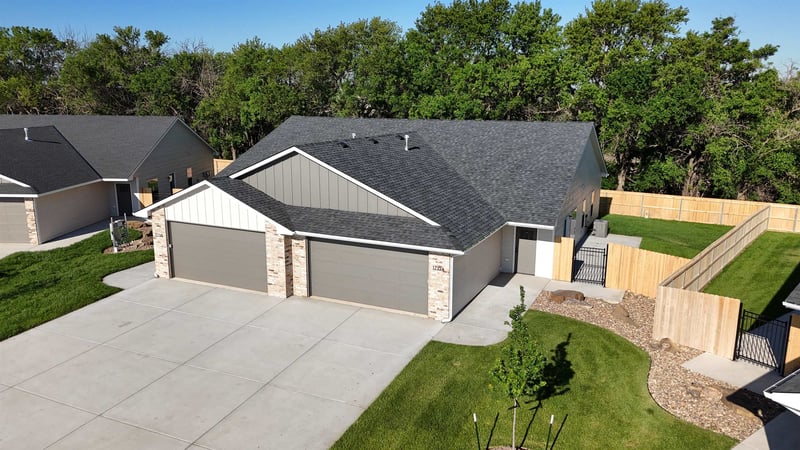 17154 W Lawson Cir, Goddard, KS 67052