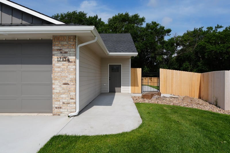 17154 W Lawson Cir, Goddard, KS 67052
