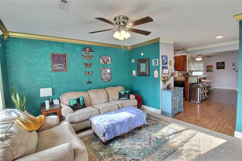 2322 S Palisade, Wichita, KS 67213