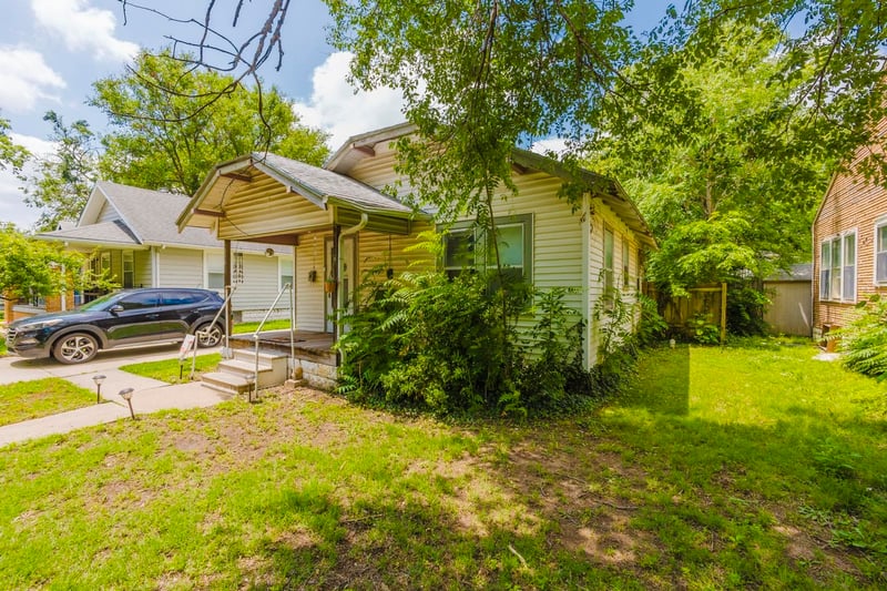 253 N Fern, Wichita, KS 67203