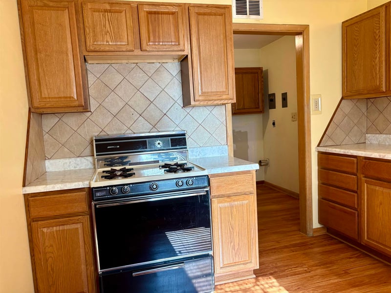 1217 W Stillwell, Wichita, KS 67213