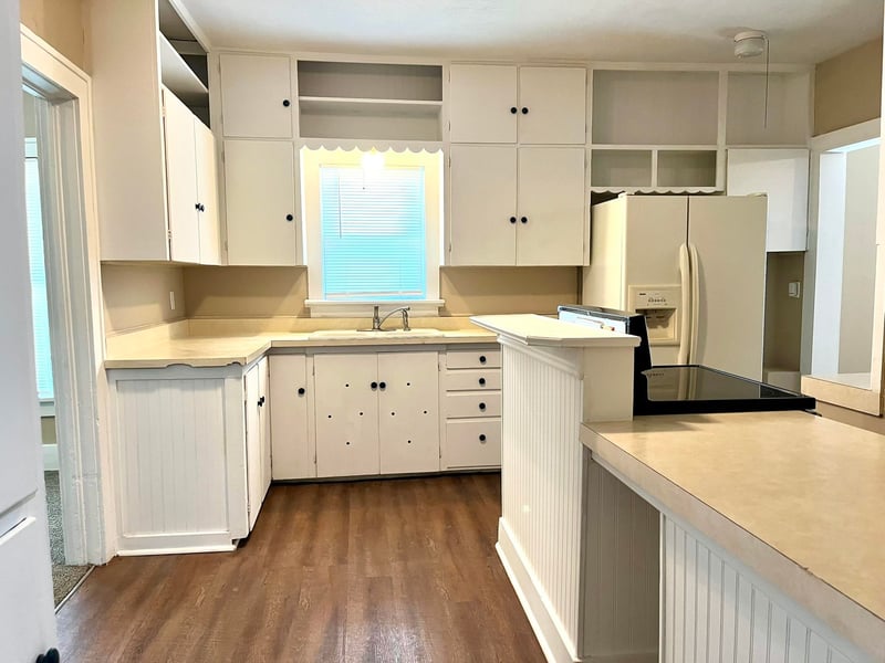 1333 Market , Wichita, KS 67211