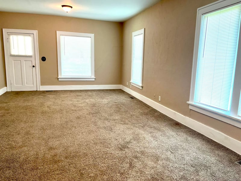 1333 Market , Wichita, KS 67211