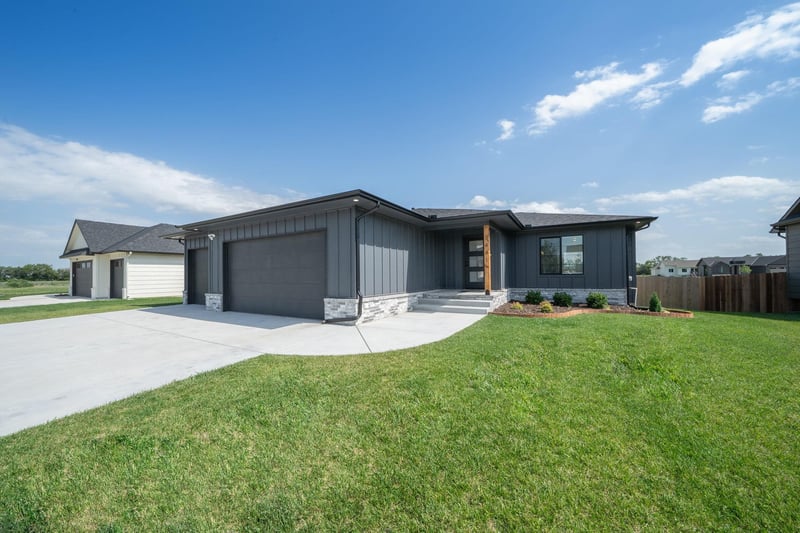 3441 Linden Ct, Wichita, KS 67210