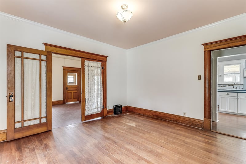 13113 Victory Rd, Haven, KS 67543