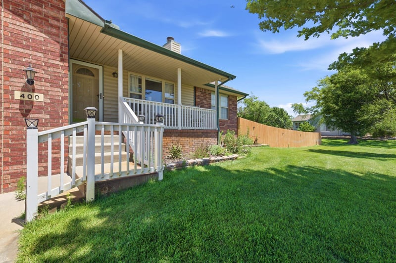 400 E Gordon Bennett Dr, Haysville, KS 67060